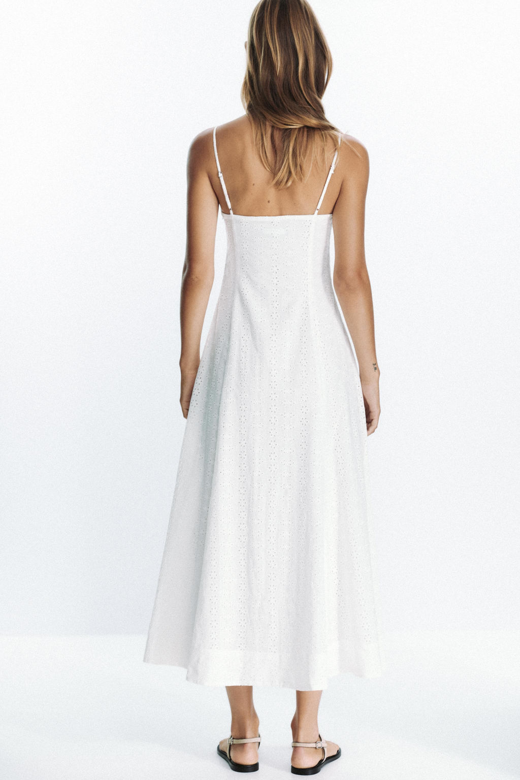 MIDI CORSET DRESS WITH CUTWORK EMBROIDERY - Zara фото 4
