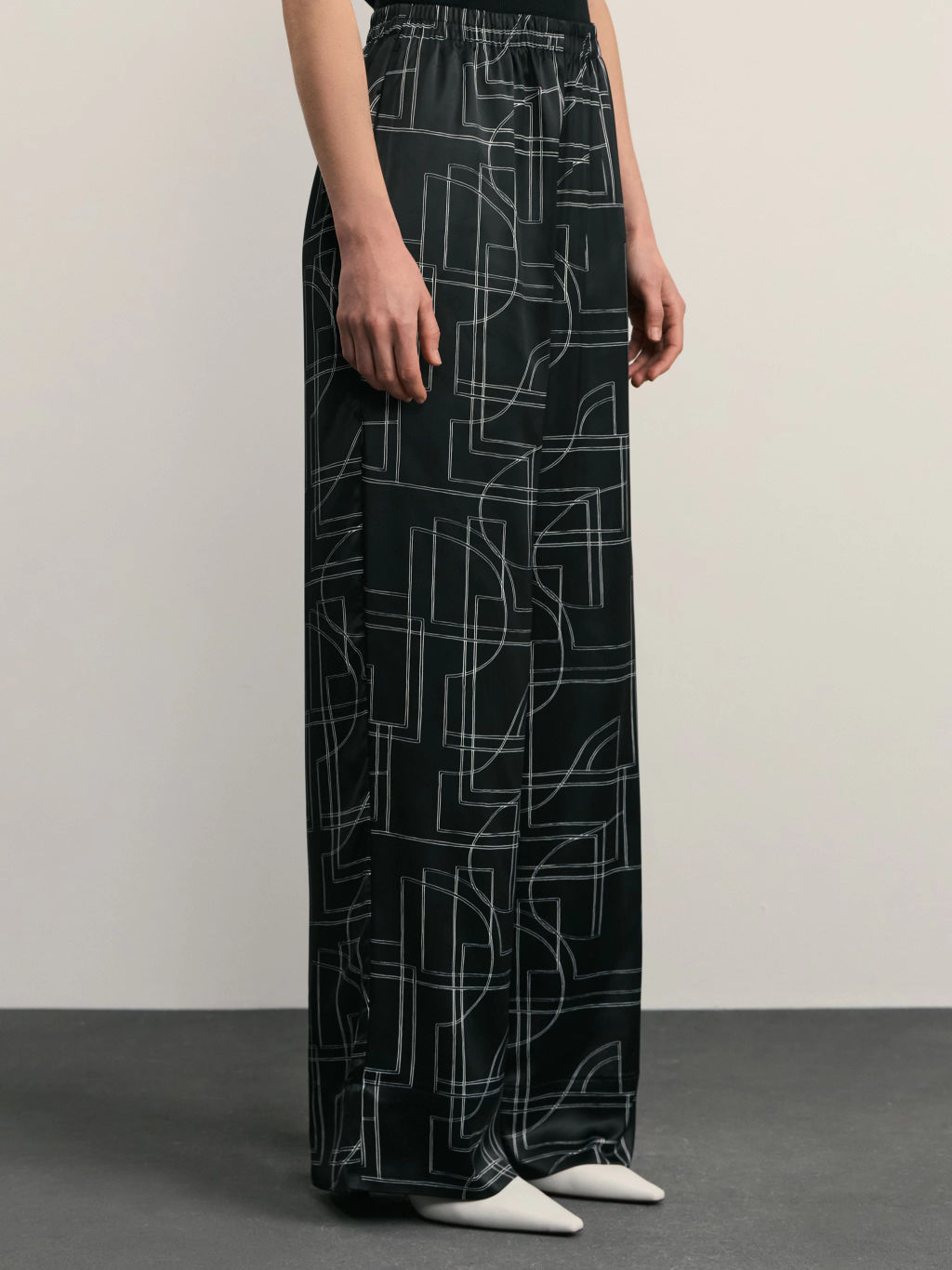 Атласные брюки с принтом / Zarina  фото 3