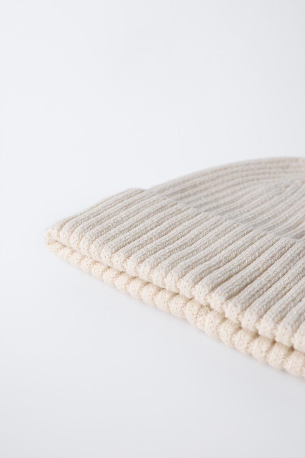 PLAIN KNIT BEANIE - Zara фото 4