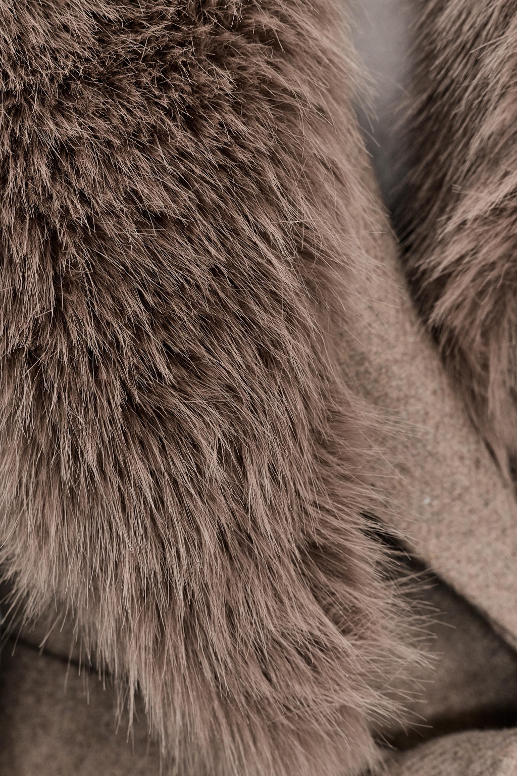 WOOL COAT WITH FAUX FUR LAPEL AND BELT - Zara фото 20