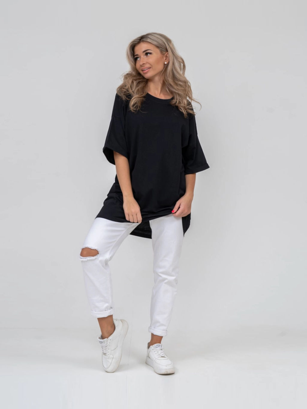 Футболка женская, цвет черный