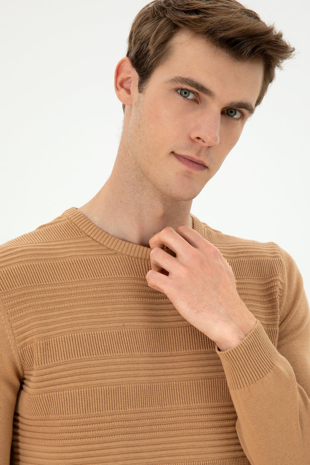 Мужской светло-коричневый свитер Неожиданная скидка в корзине - U.s. polo assn фото 2