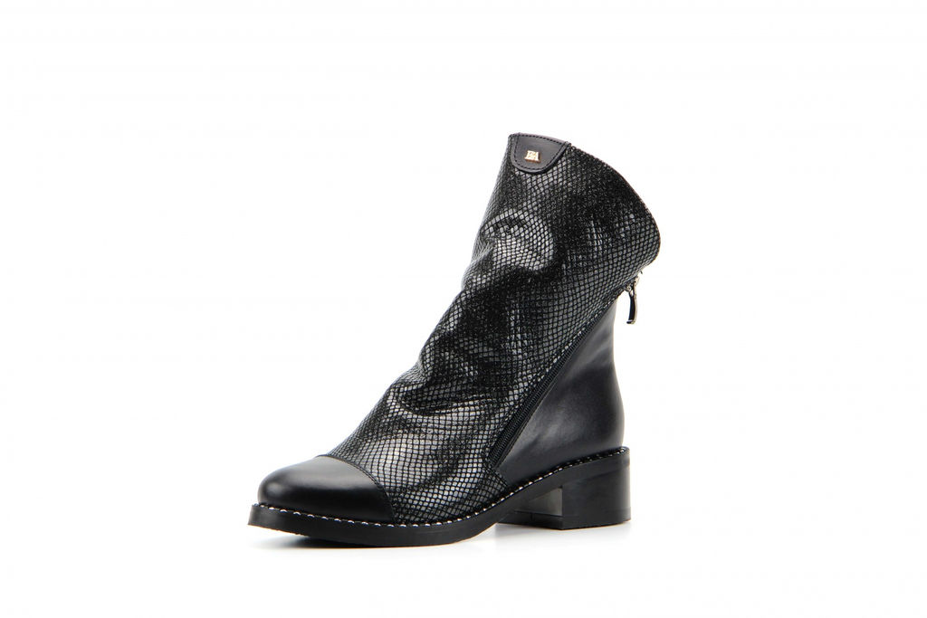 Ботинки 233.vena.black-eng/Шерсть