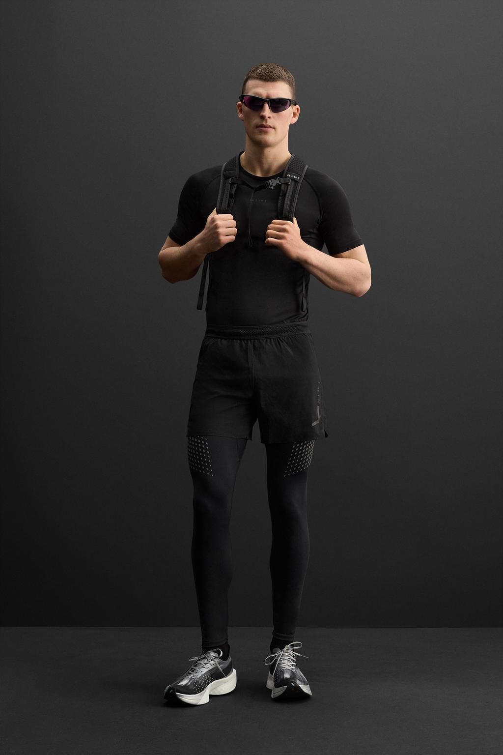 COMPRESSION TRAINING LEGGINGS