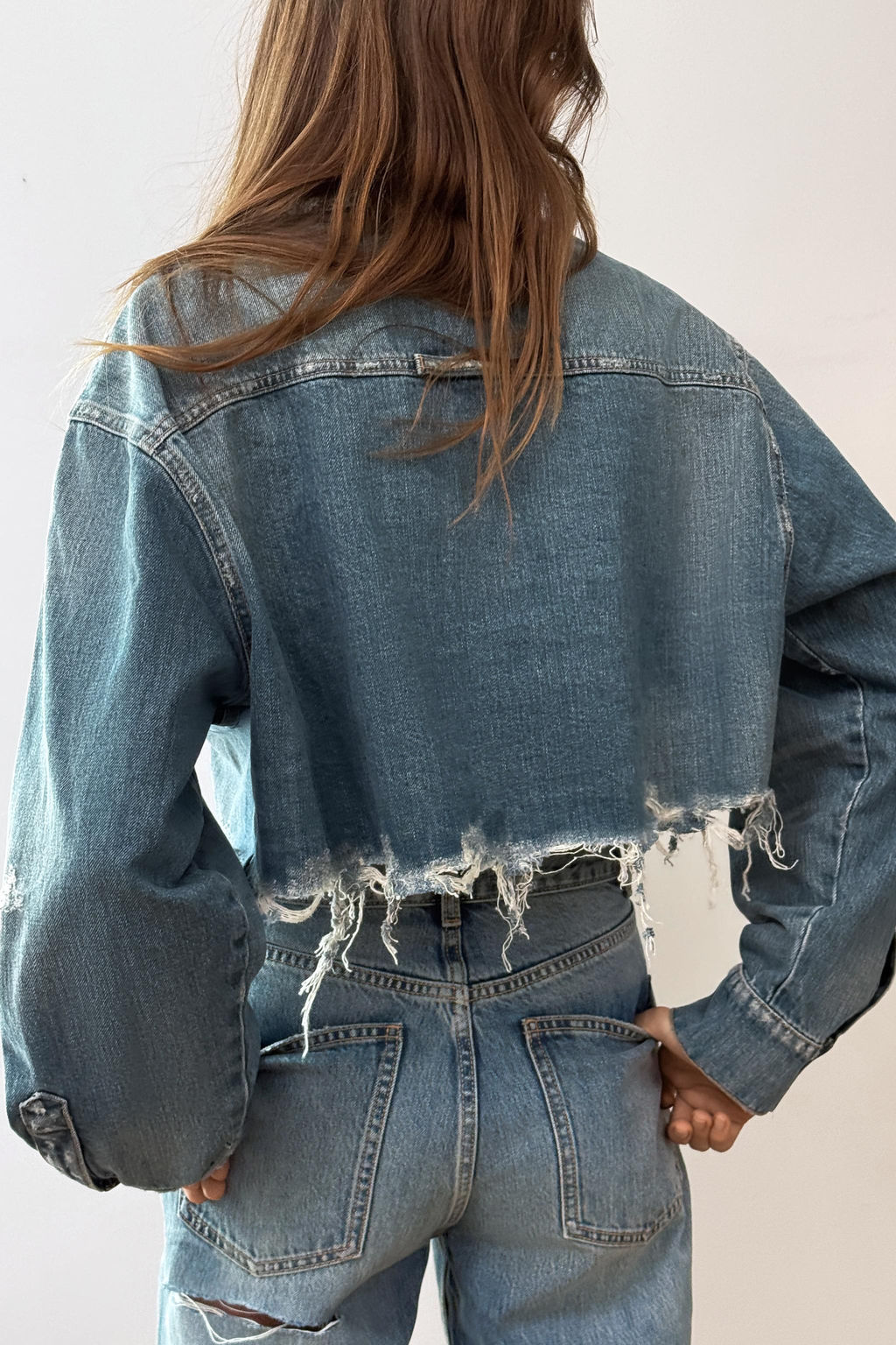 TRF CROP DENIM OVERSHIRT - Zara фото 11
