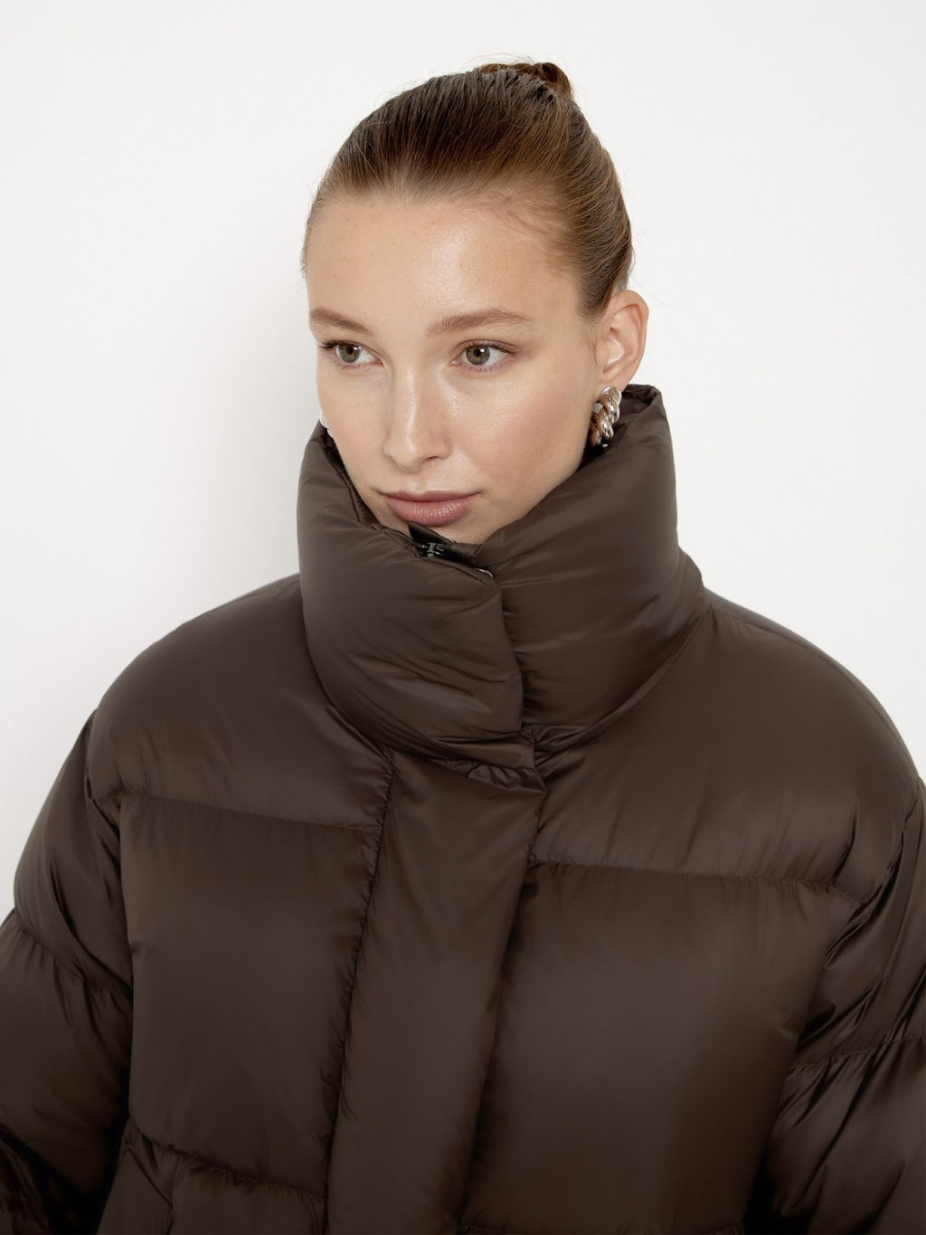 Volcante/W202405 - шоколад Пуховая куртка - Conso фото 2