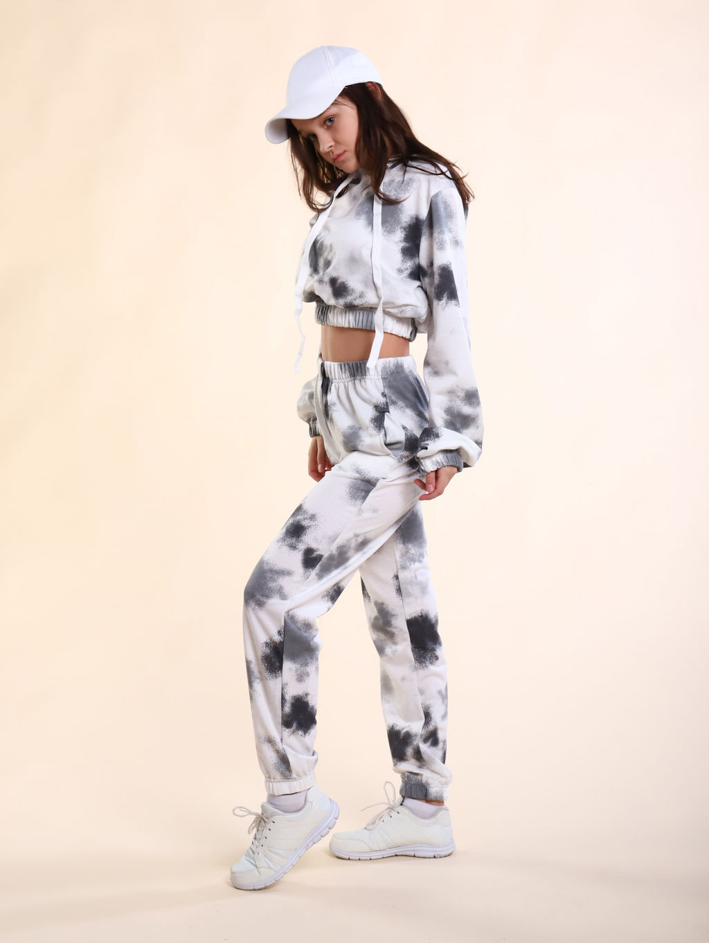 Костюм "Барби" серый