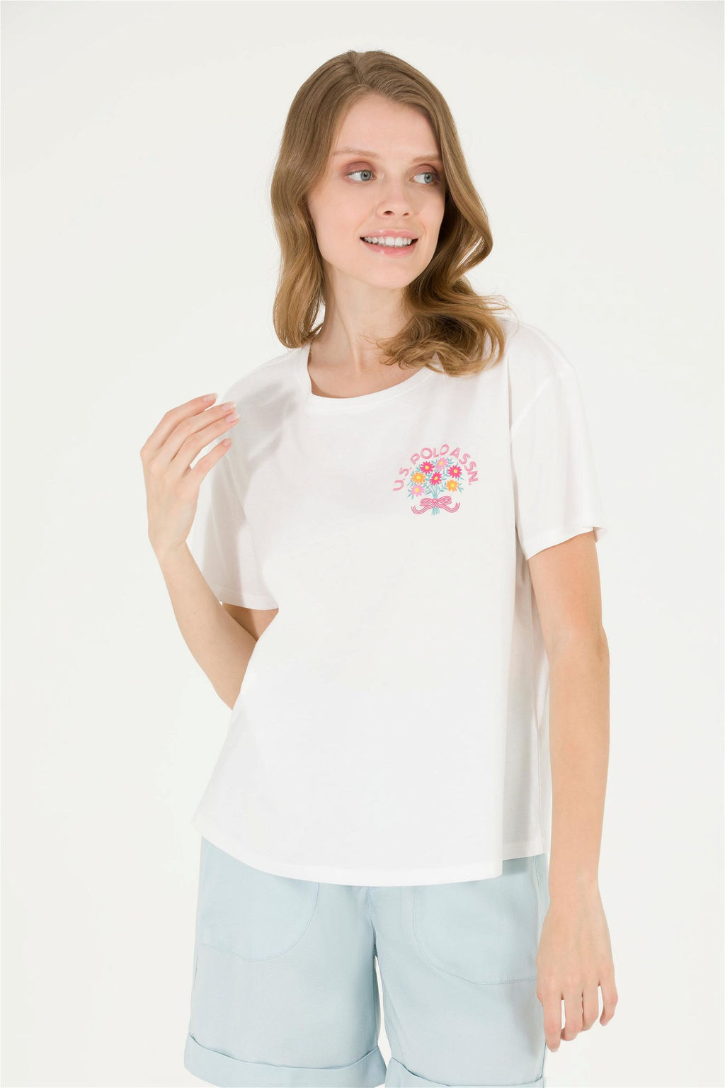 Женская футболка цвета экрю с круглым вырезом Неожиданная скидка в корзине - U.s. polo assn фото 2