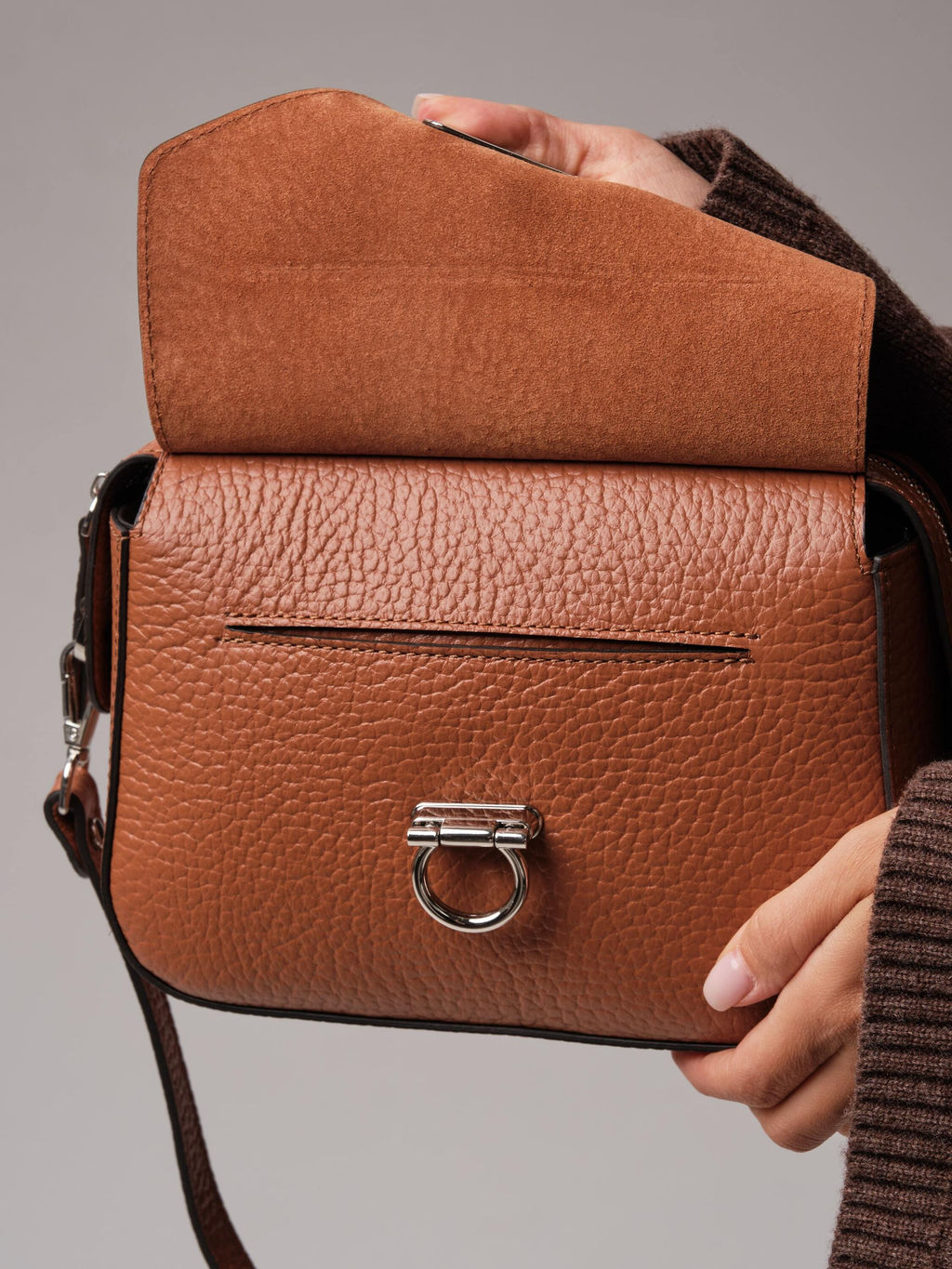 Женская сумка кросс-боди Azaro 3684 коричневый камень соло