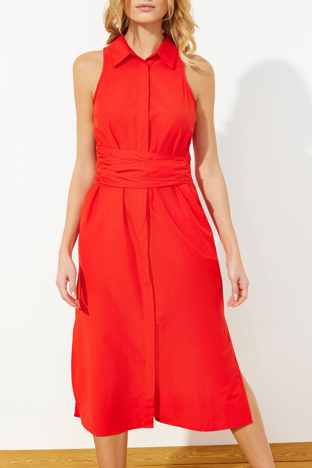 K?rm?z? Kusakl? Midi Dokuma Gomlek Elbise TWOSS24EL00152