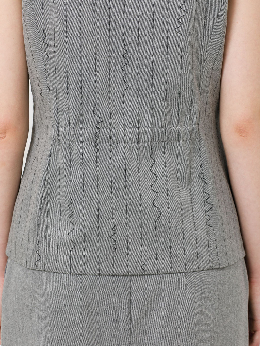 Жилет в полоску