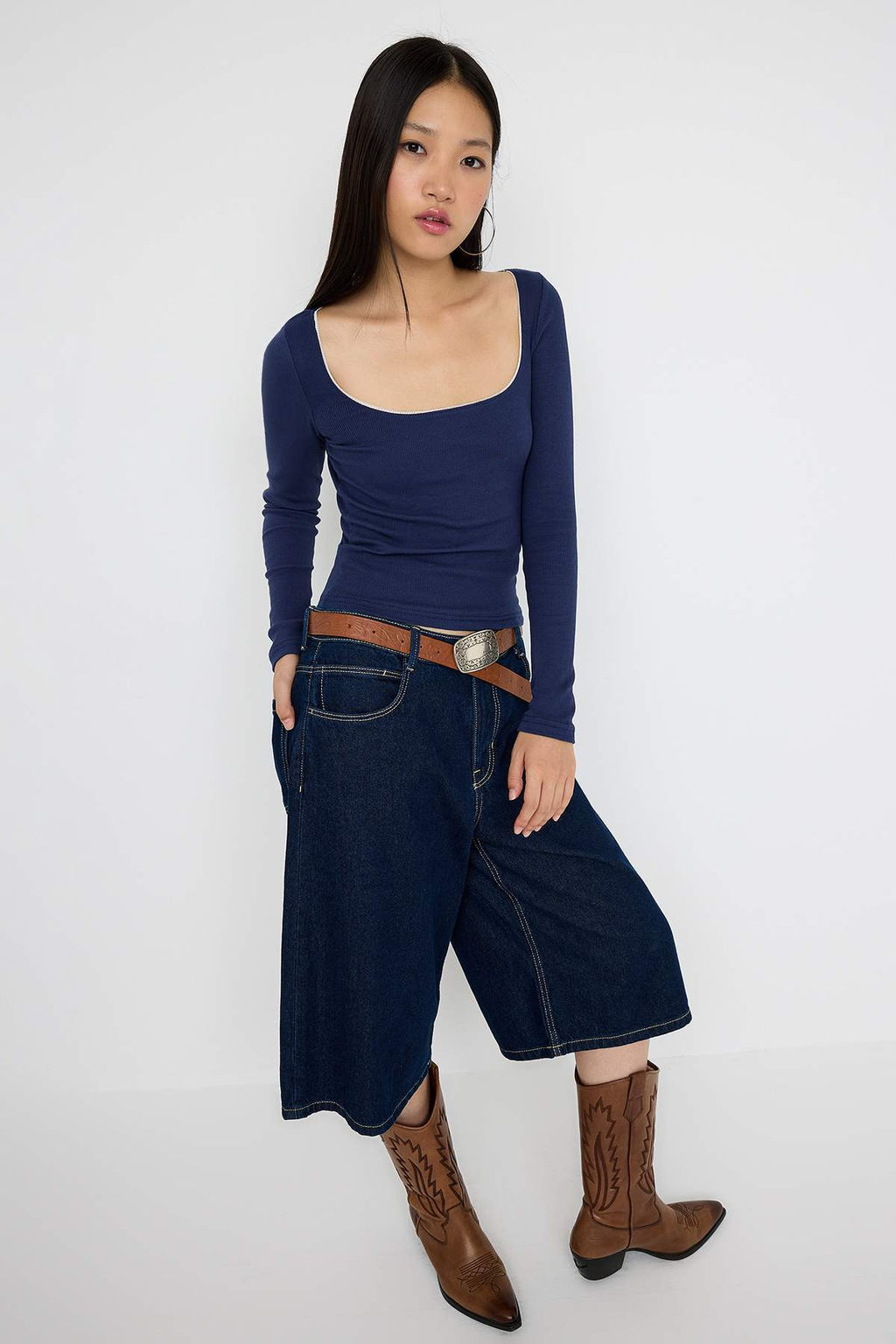 Teen Lacivert Renk Bloklu Kroseta Detayl? Slim/Vucuda Oturan Orme Bluz TWOAW26BZ00085