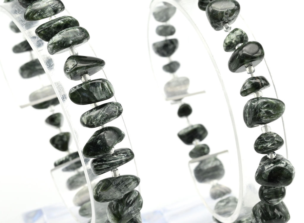 Браслет из серафинита галтовка 8-11мм Радуга камня