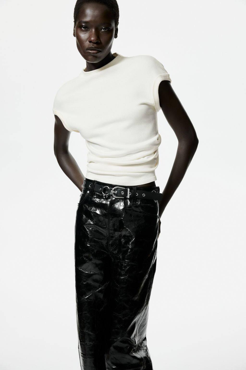 Top drapeado en punto fino - H&m фото 5