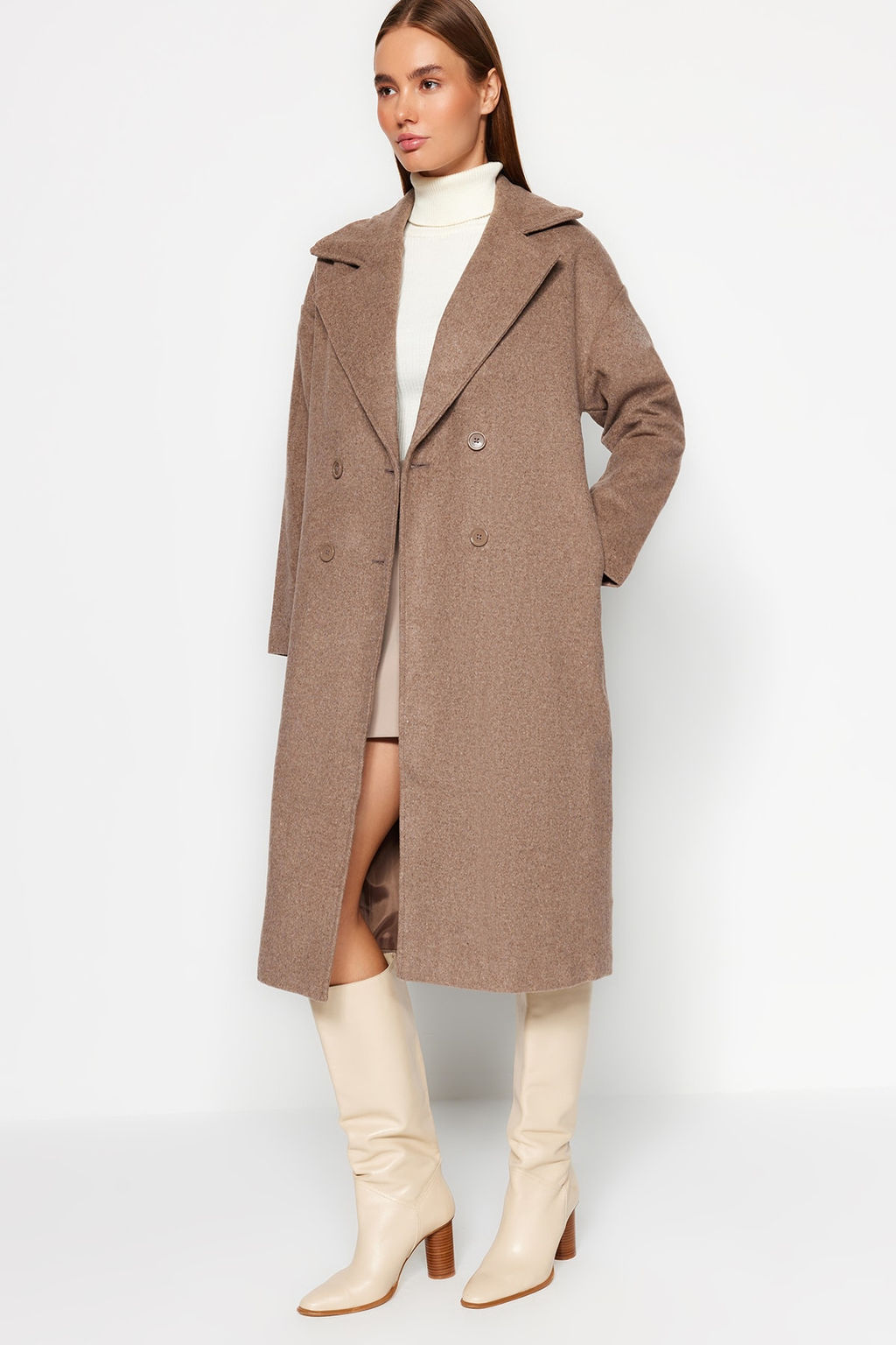 Vizon Oversize Genis Kesim Uzun Yunlu Kase Kaban TWOAW21KB0038