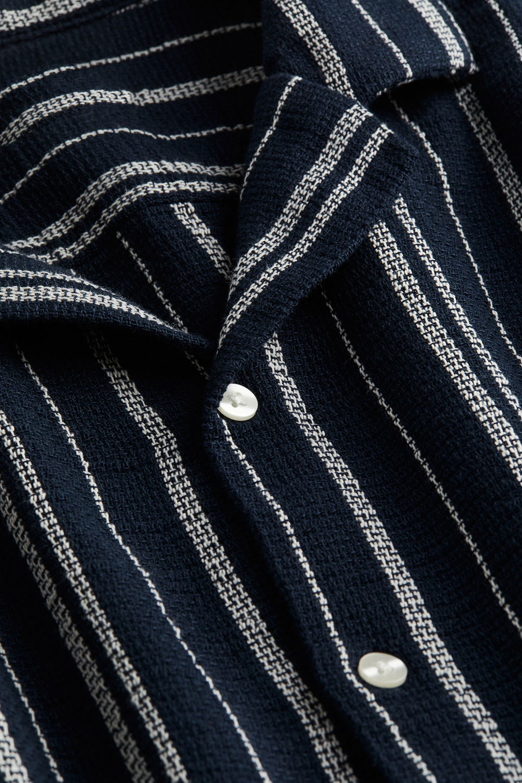 Camisa resort en punto con textura Regular Fit - H&m фото 2