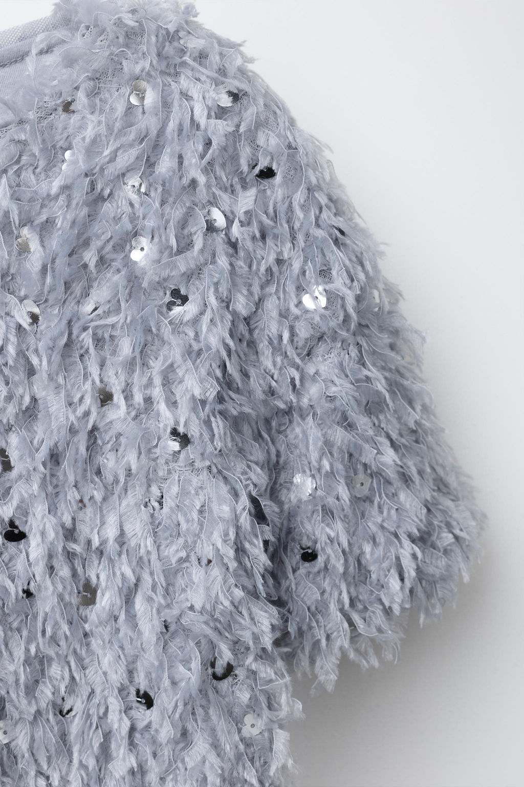 FEATHER AND SEQUIN T-SHIRT - Zara фото 3