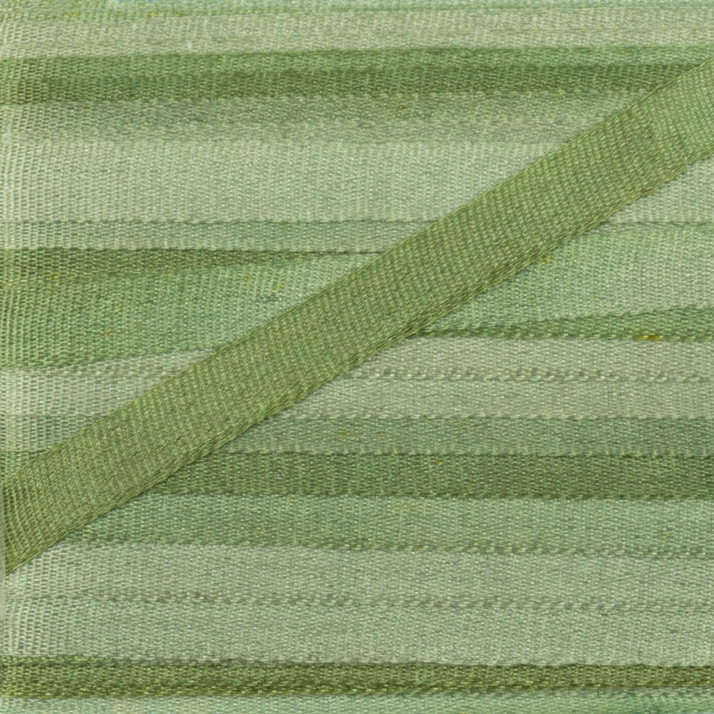 Gamma шелковая SRM-4 ФАСОВКА 4 мм  0.2 9.1 м  0.5 м