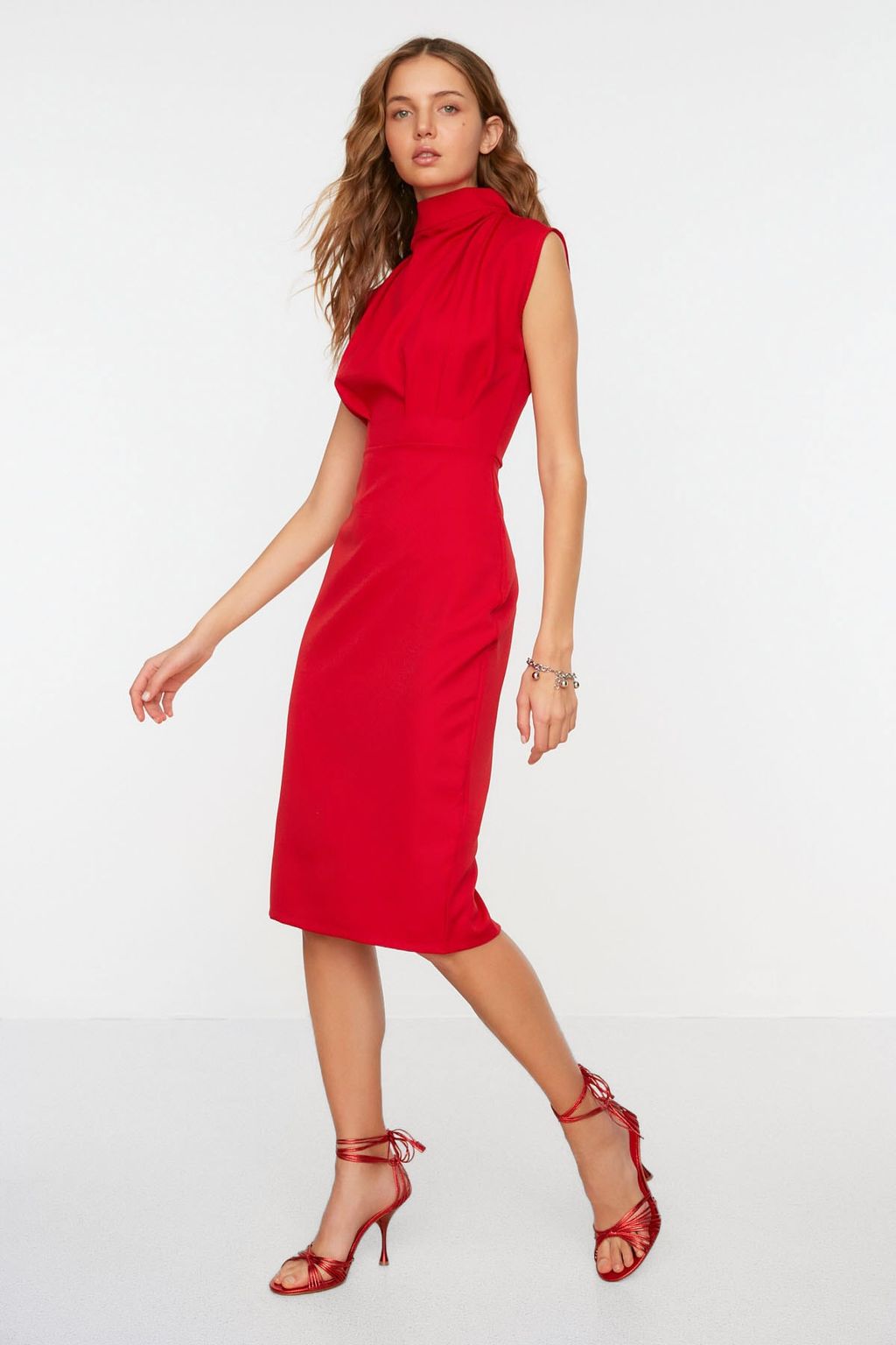 TRENDYOLMILLA Bordo Vucuda Oturan Dik Yaka Midi Kalem Etek Dokuma Elbise TWOAW20EL0311  фото 21