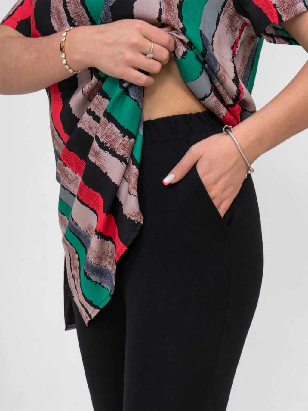 Костюм женский, цвет бежевый