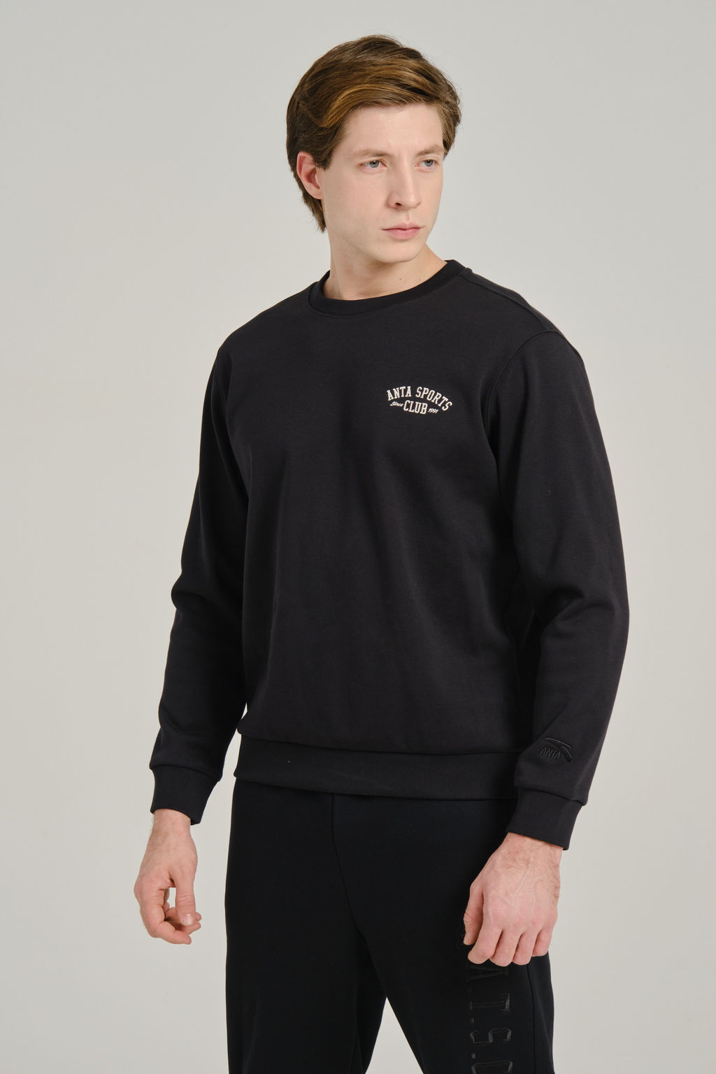 Свитшот Черный - Anta фото 3