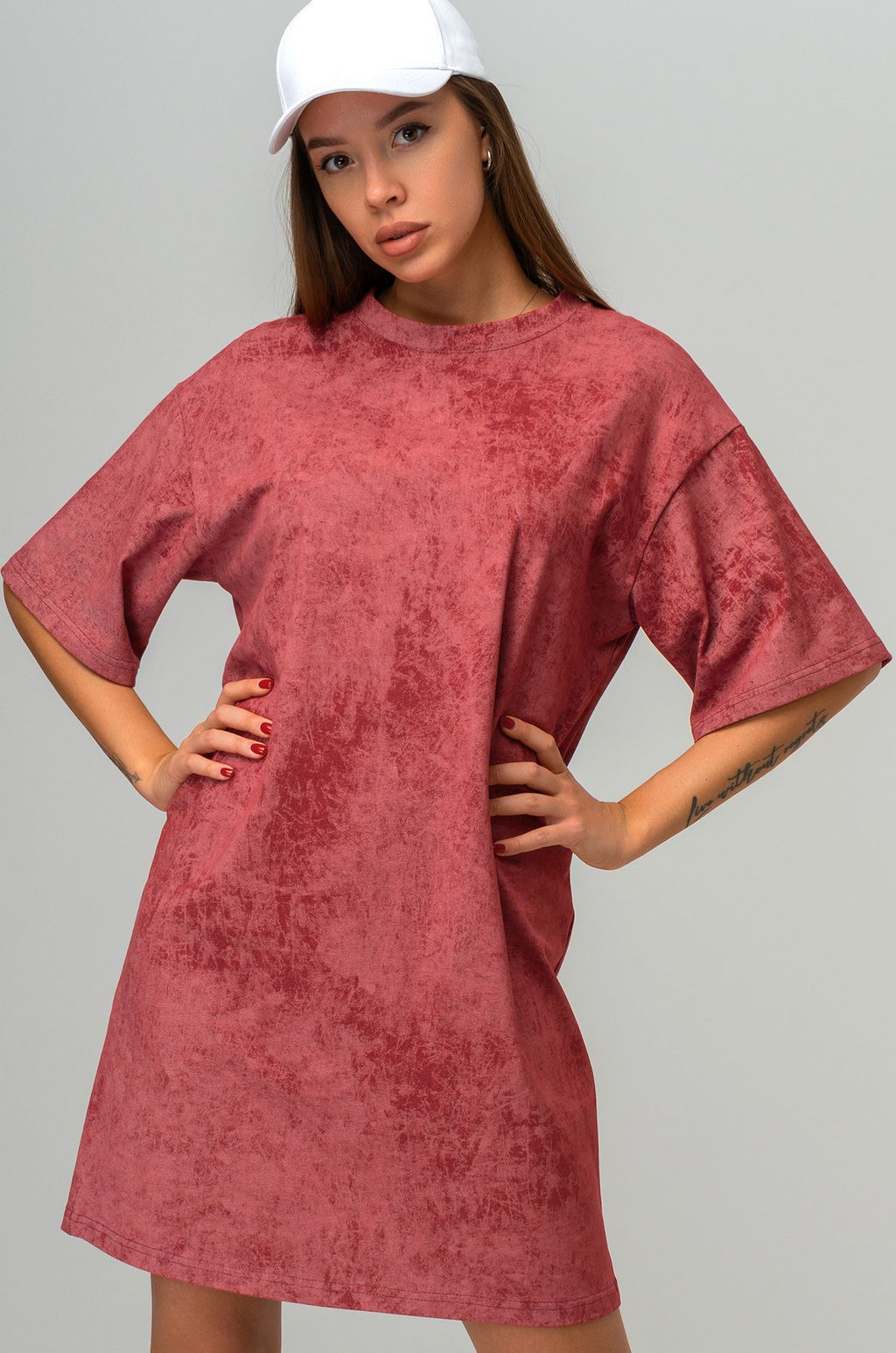 Женское платье-футболка оверсайз Happyfox