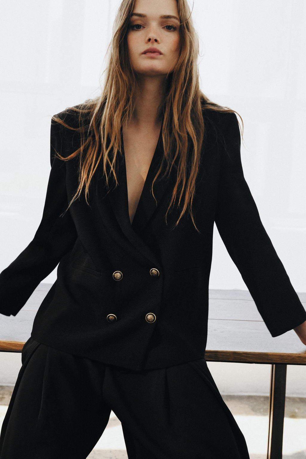 BLAZER RECTA BOTONES ZW COLLECTION / Negro - Zara фото 3