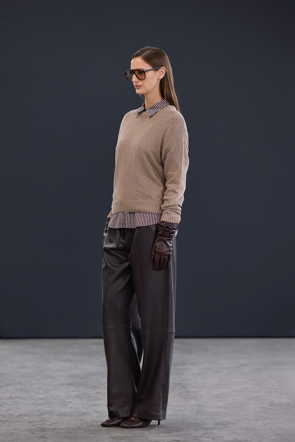 Trendyol Studio Kahverengi Kasmir Kar?s?ml? Bisiklet Yaka Triko Kazak TWOAW26KZ00251 - Trendyolmilla фото 2