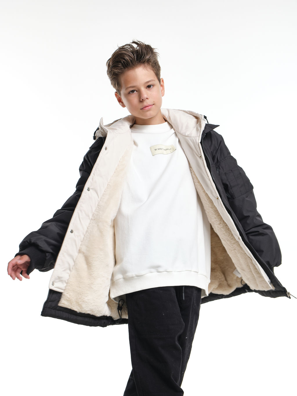 Куртка для мальчика утепленная 33-8215 черный