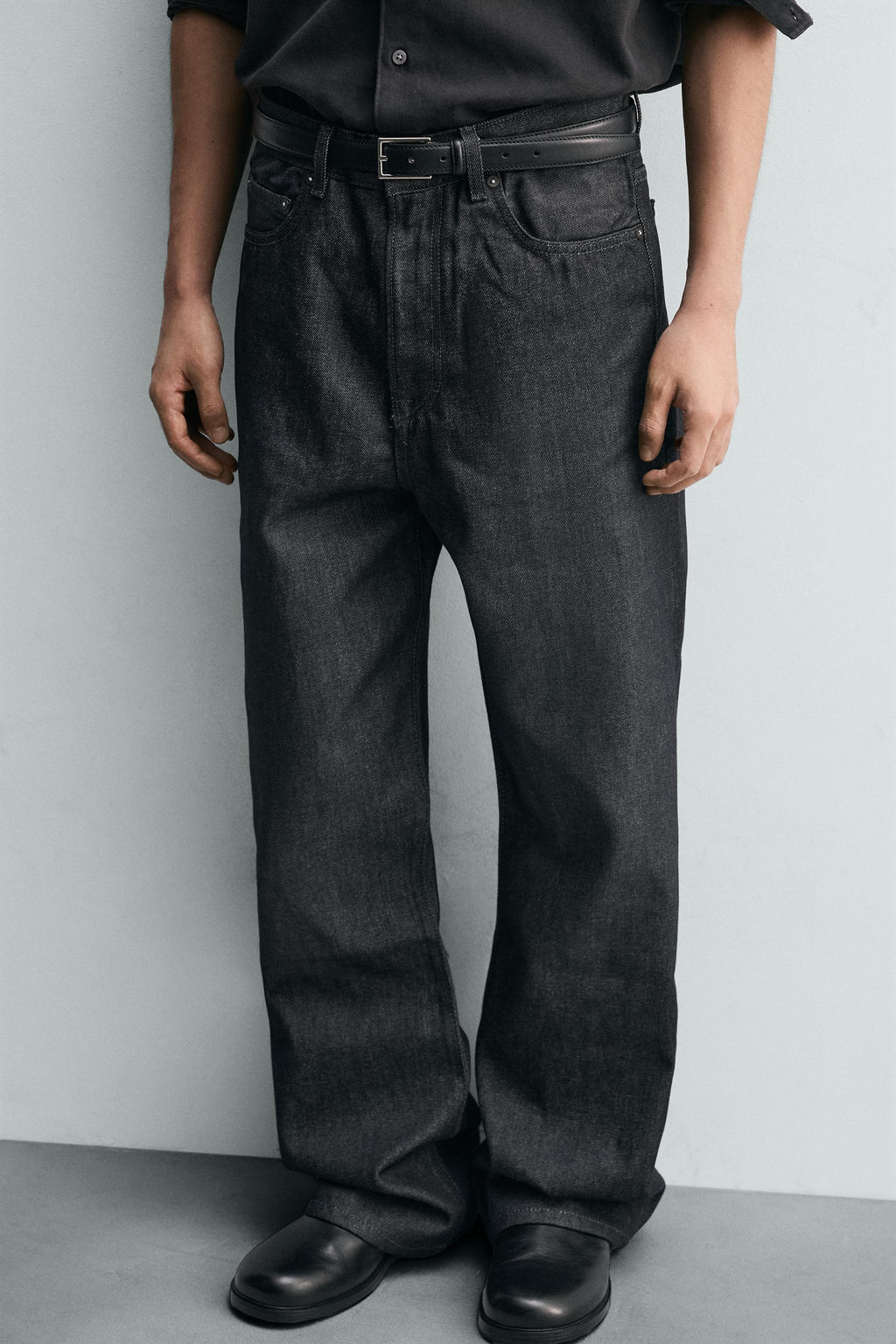 LOOSE FLARE FIT JEANS - Zara фото 4