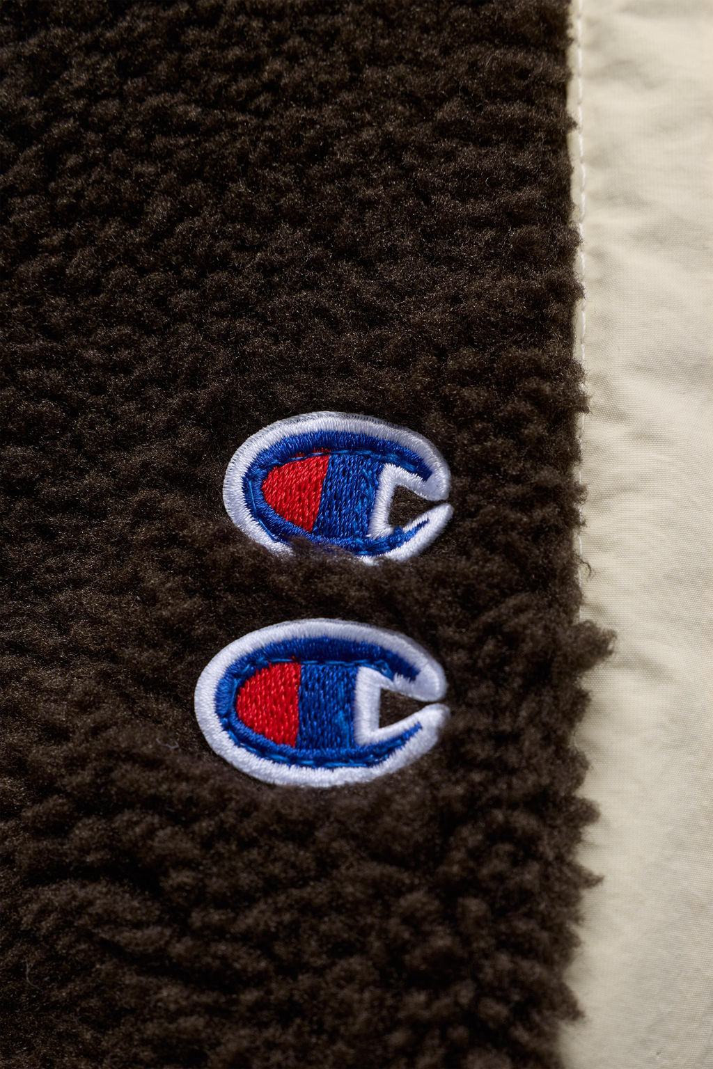 CHAMPION ® X ZARA FAUX SHEARLING FLEECE JACKET фото 8