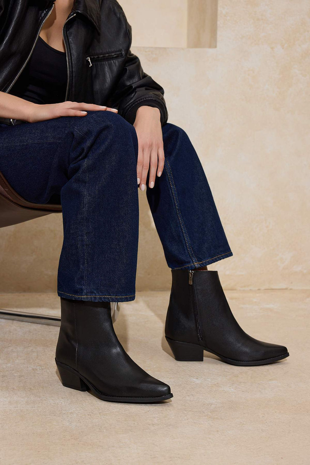 Siyah Kad?n Blok Topuklu Bot TAKAW26BO00122