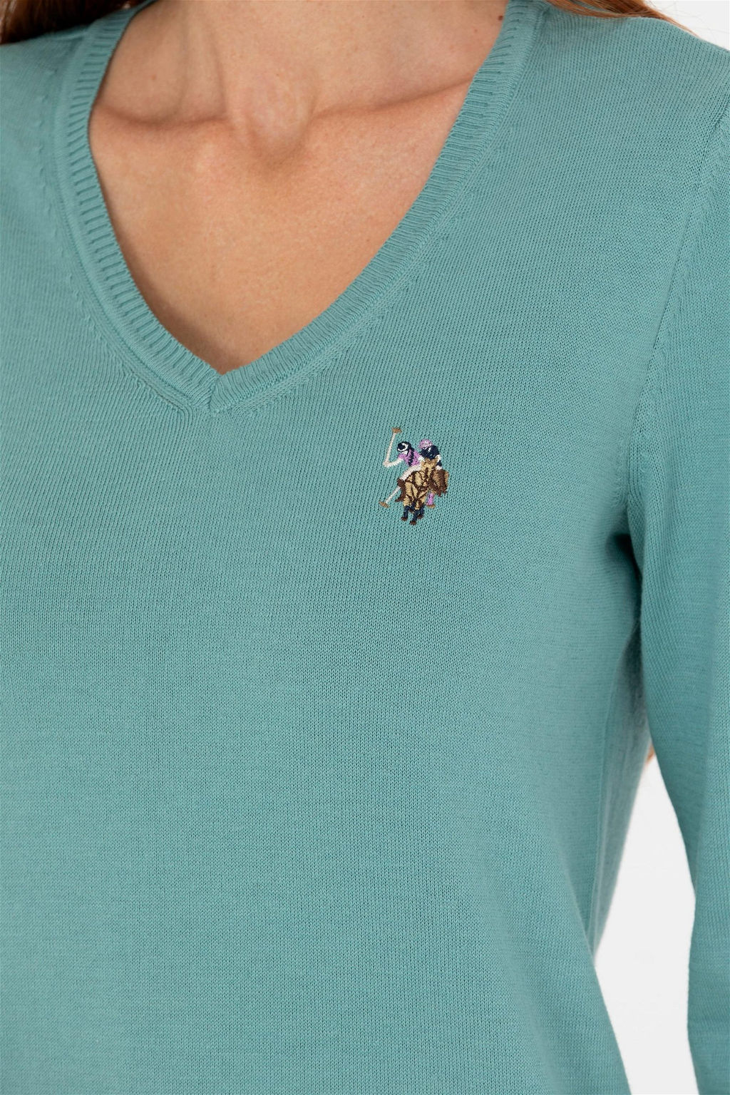 Женский мятный базовый свитер с v-образным вырезом Неожиданная скидка в корзине - U.s. polo assn фото 7