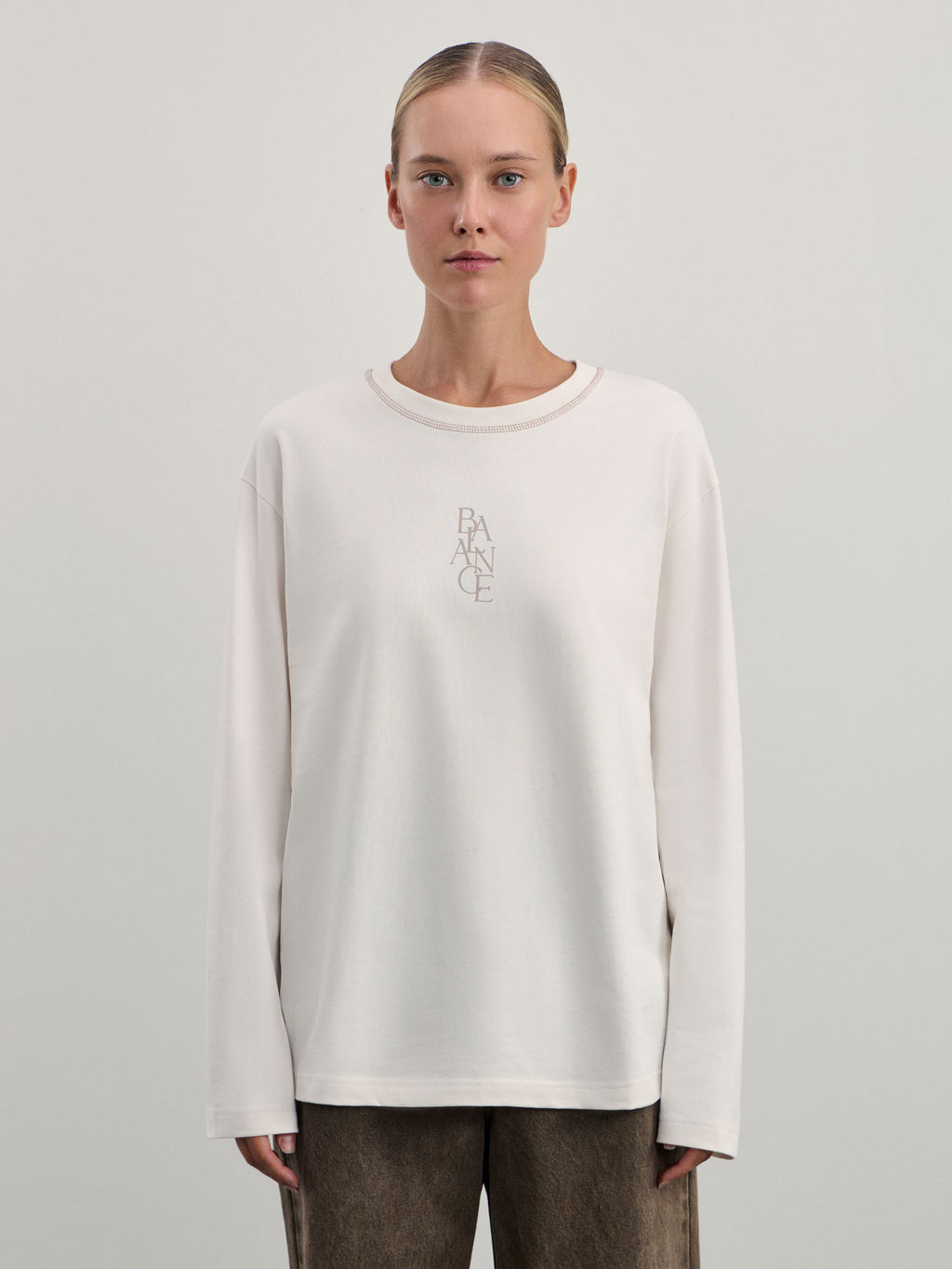 Базовый лонгслив из хлопка с принтом / Zarina  фото 3