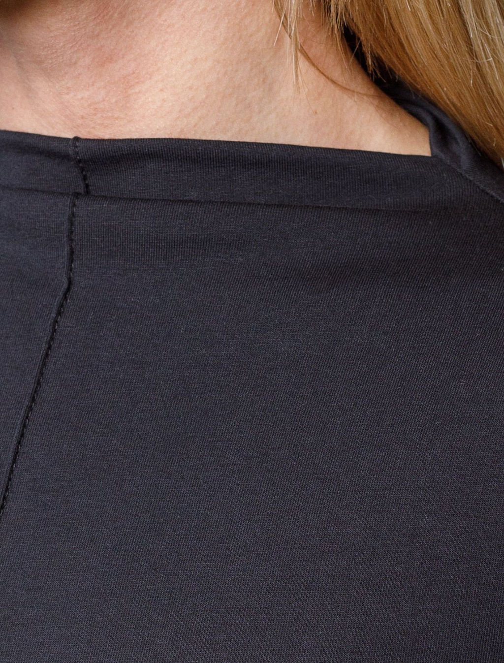 Джемпер с цельнокроеным воротом из премиального хлопка