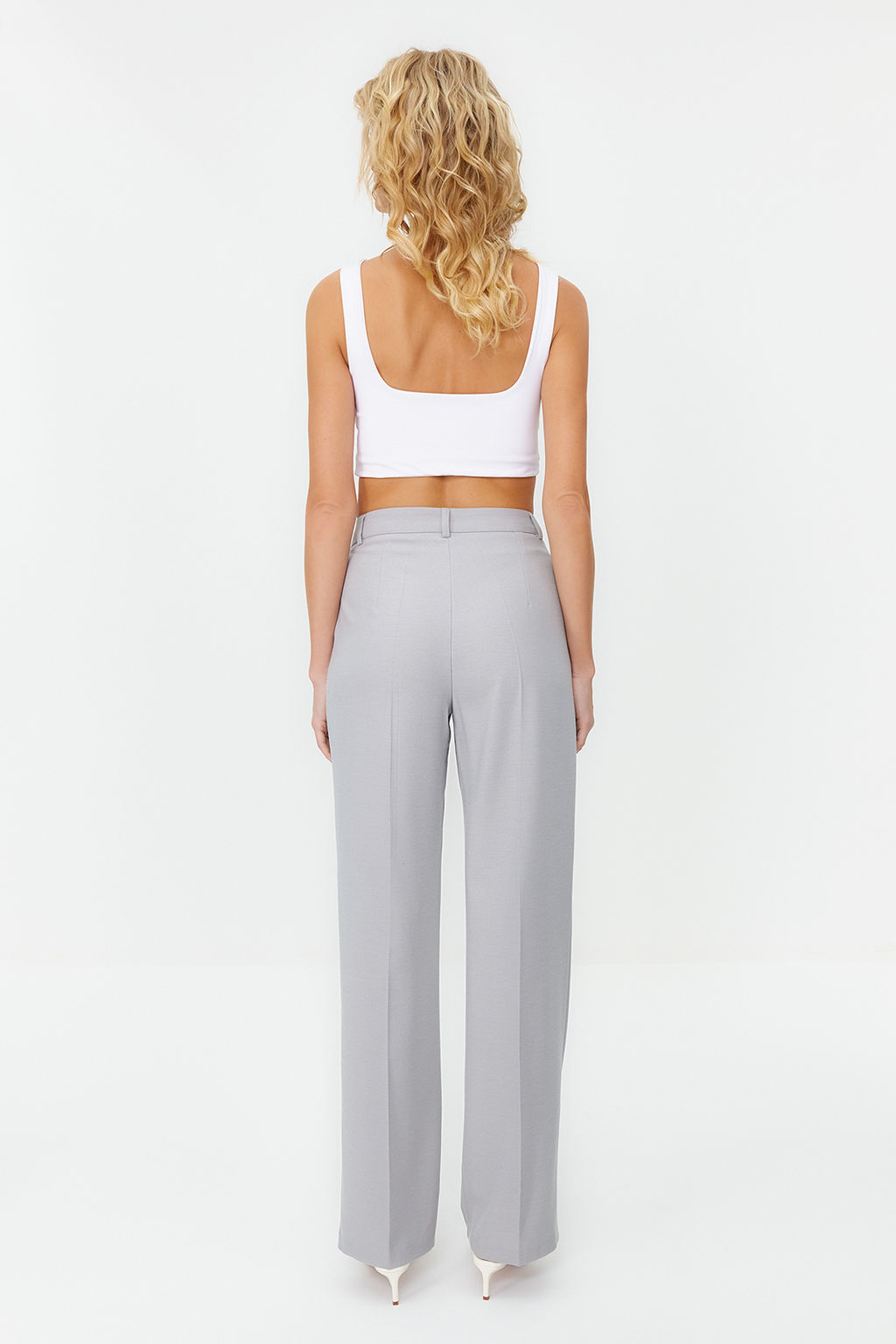 Limited Edition Gri Straight/Duz Kesim Pilili Dokuma Pantolon TWOAW23PL00401
