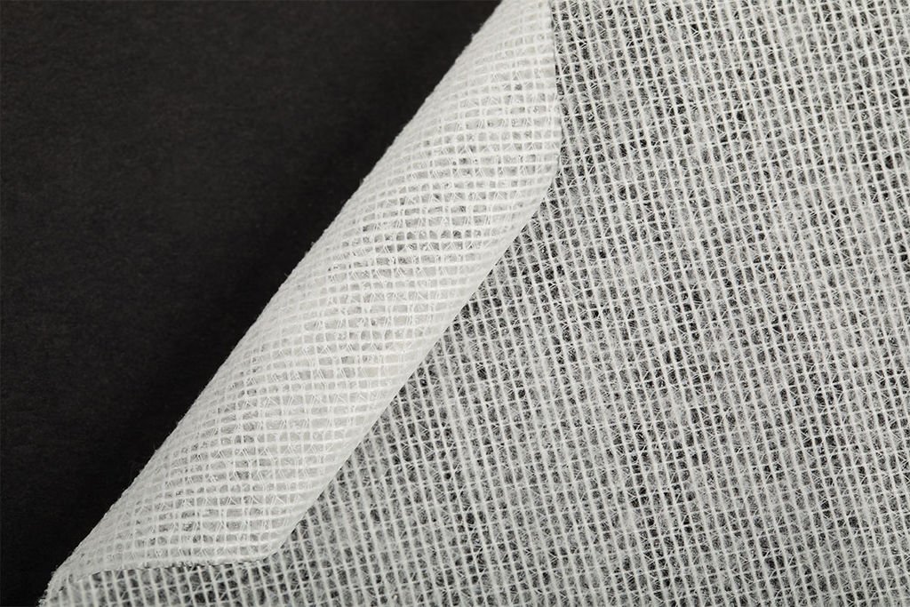 Дублерин G-21tt ФАСОВКА тканый точечный 72 г/кв.м 2 50 см х 50 см белый