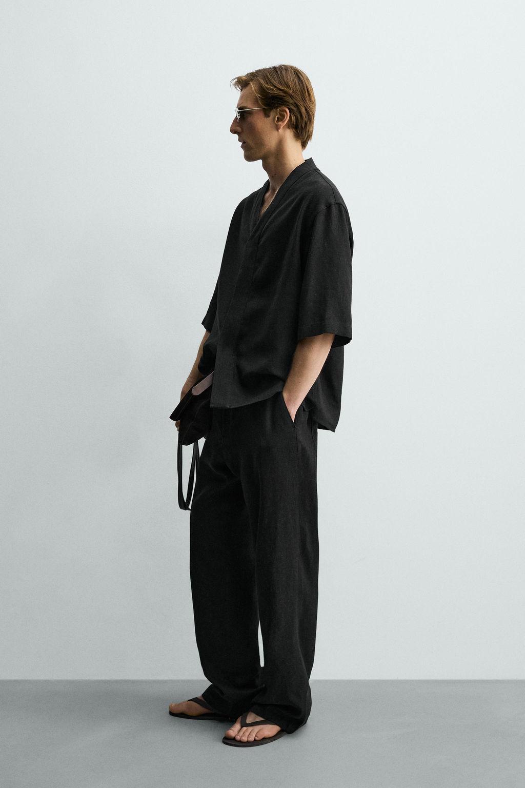 CAMISA RELAXED FIT VISCOSA - C??AMO / Negro - Zara фото 4