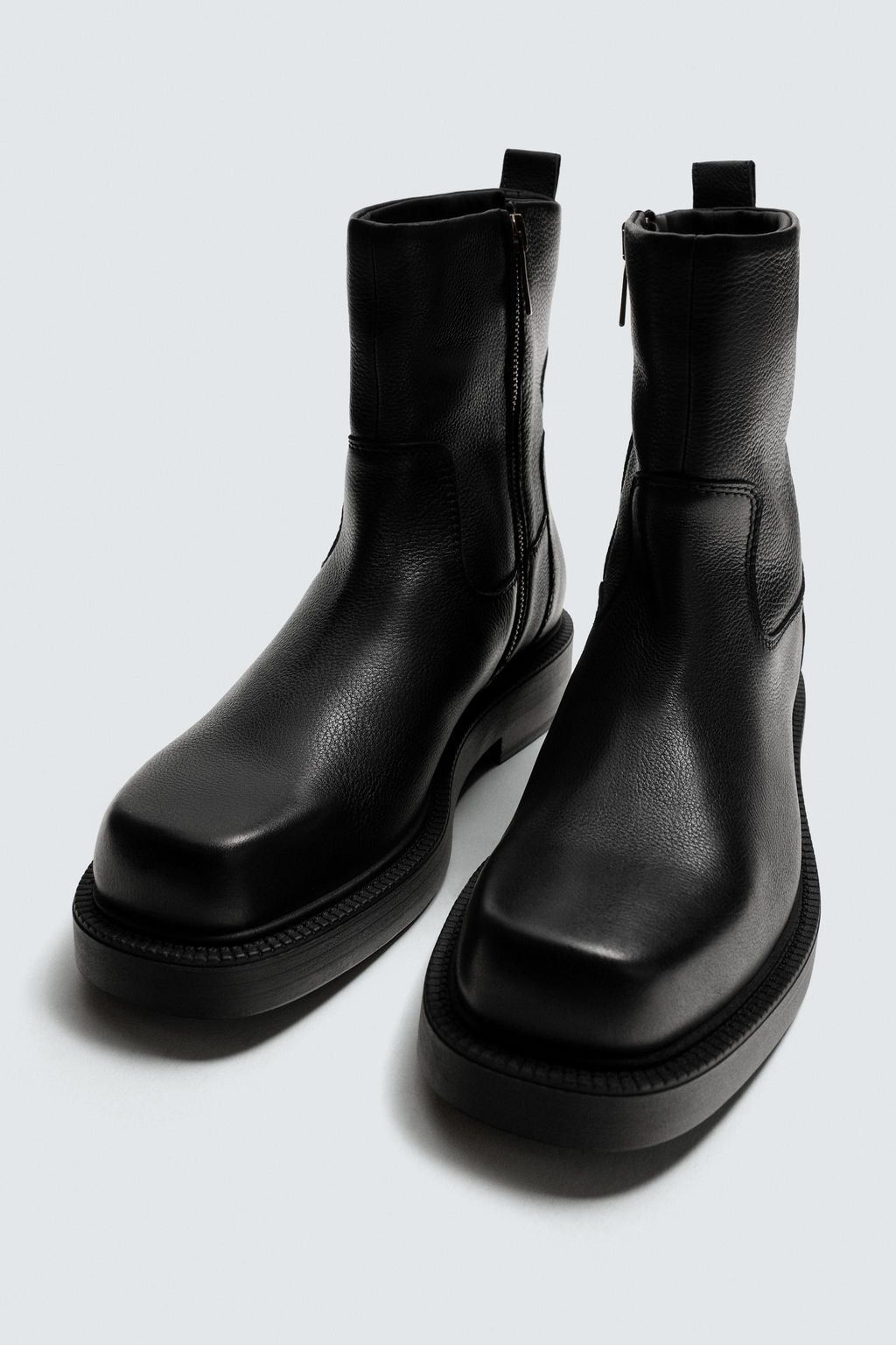 LIMITED EDITION CHUNKY LEATHER BOOTS - Zara фото 2