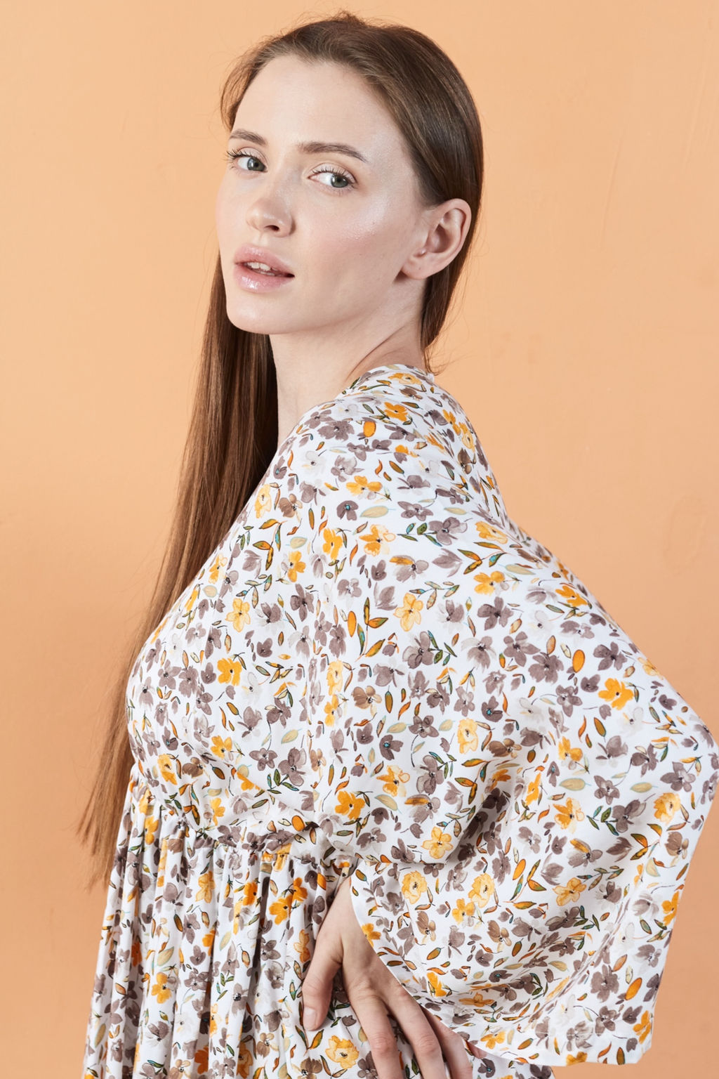 Платье женское FLOWER030/04/Белый, коричневый