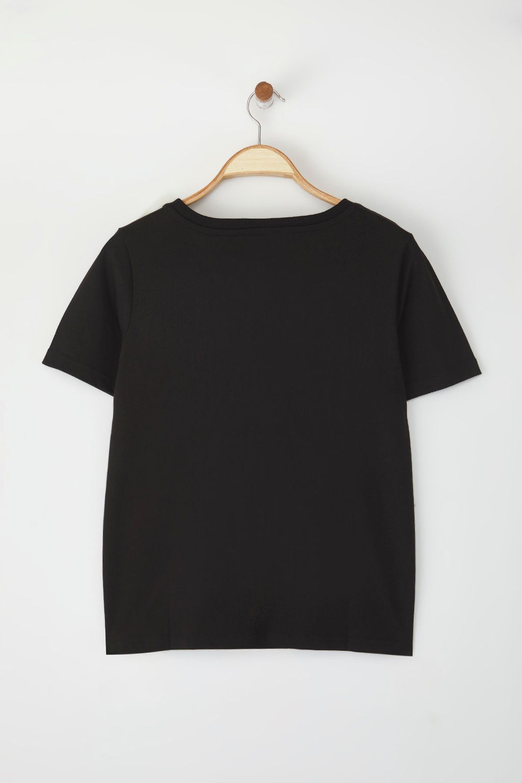 Siyah Fiyonk Aksesuar Detayl? Oversize/Genis Kal?p Orme T-Shirt TWOSS25TS00044