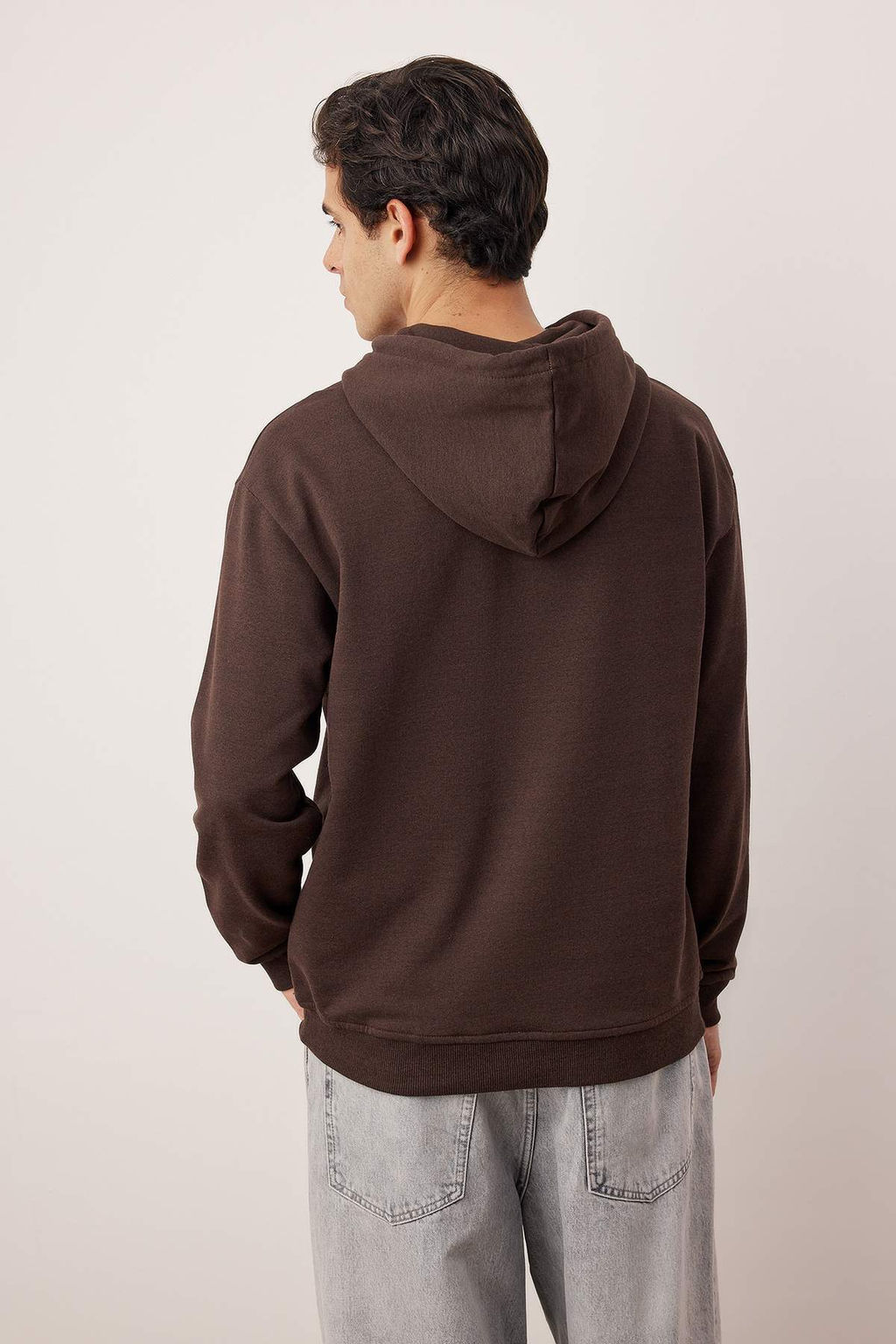 Koyu Kahverengi Oversize/Genis Kesim Kapusonlu Ici Polar/S?cak Tutan Sweatshirt TMNAW23SW00195