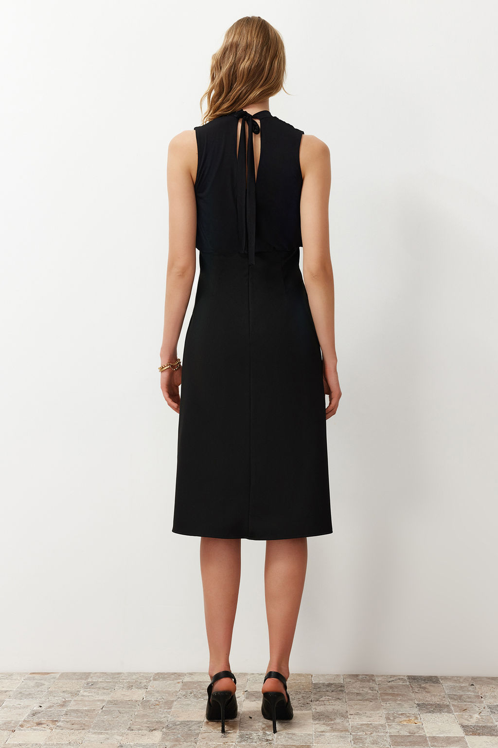 Siyah A Kesim Degaje Yaka Midi Dokuma Elbise TWOSS24EL00689 - Trendyolmilla фото 6