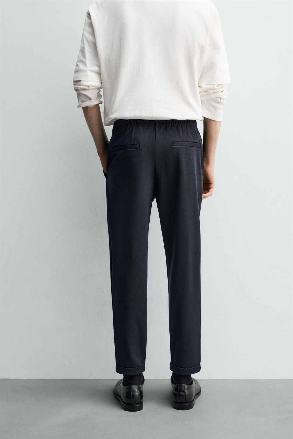 COMFORT NON-IRON JOGGER WAIST TROUSERS - Zara фото 3