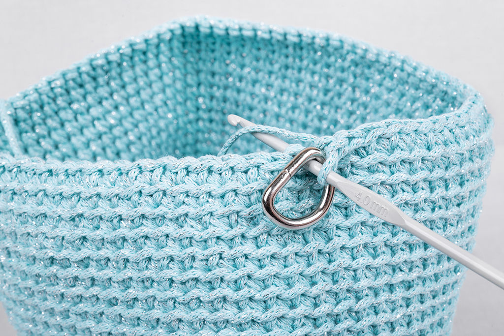 Для вязания Gamma CHT крючок алюминий d 4.0 мм 15 см в чехле с покрытием