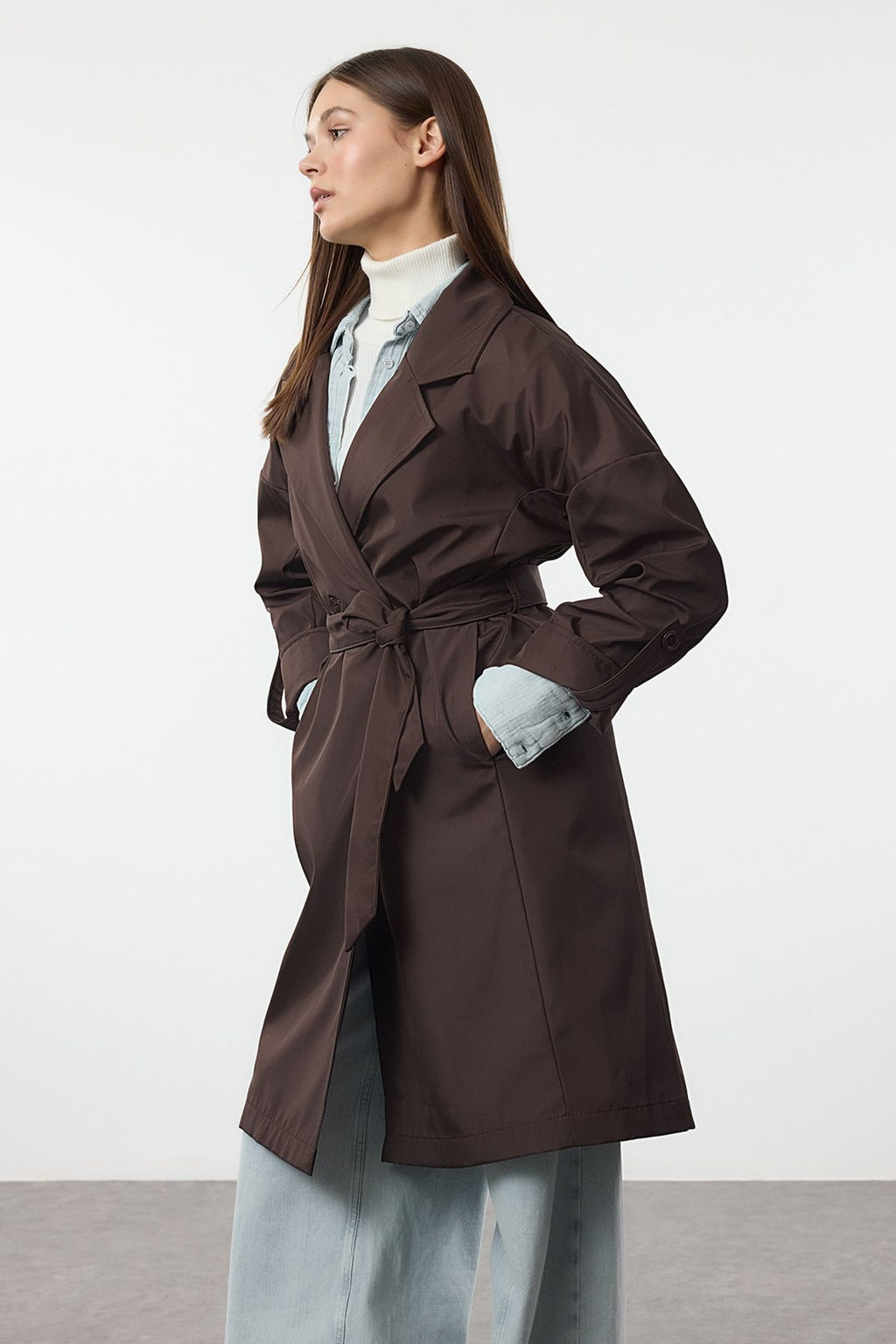 Trendyolmilla Bej Oversize Kusakl? Su Itici Uzun Trenckot TWOAW24TR00019  фото 21