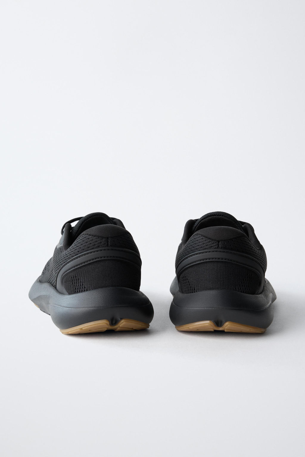 ZAPATILLA DEPORTIVA BAREFOOT / Negro - Zara фото 8