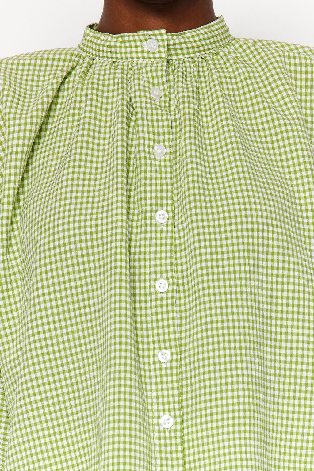 TRENDYOLMILLA Yesil Hakim Yaka Kareli Yarasa Kol Oversize Genis Kal?p Dokuma Gomlek TWOAW21GO0114  фото 4