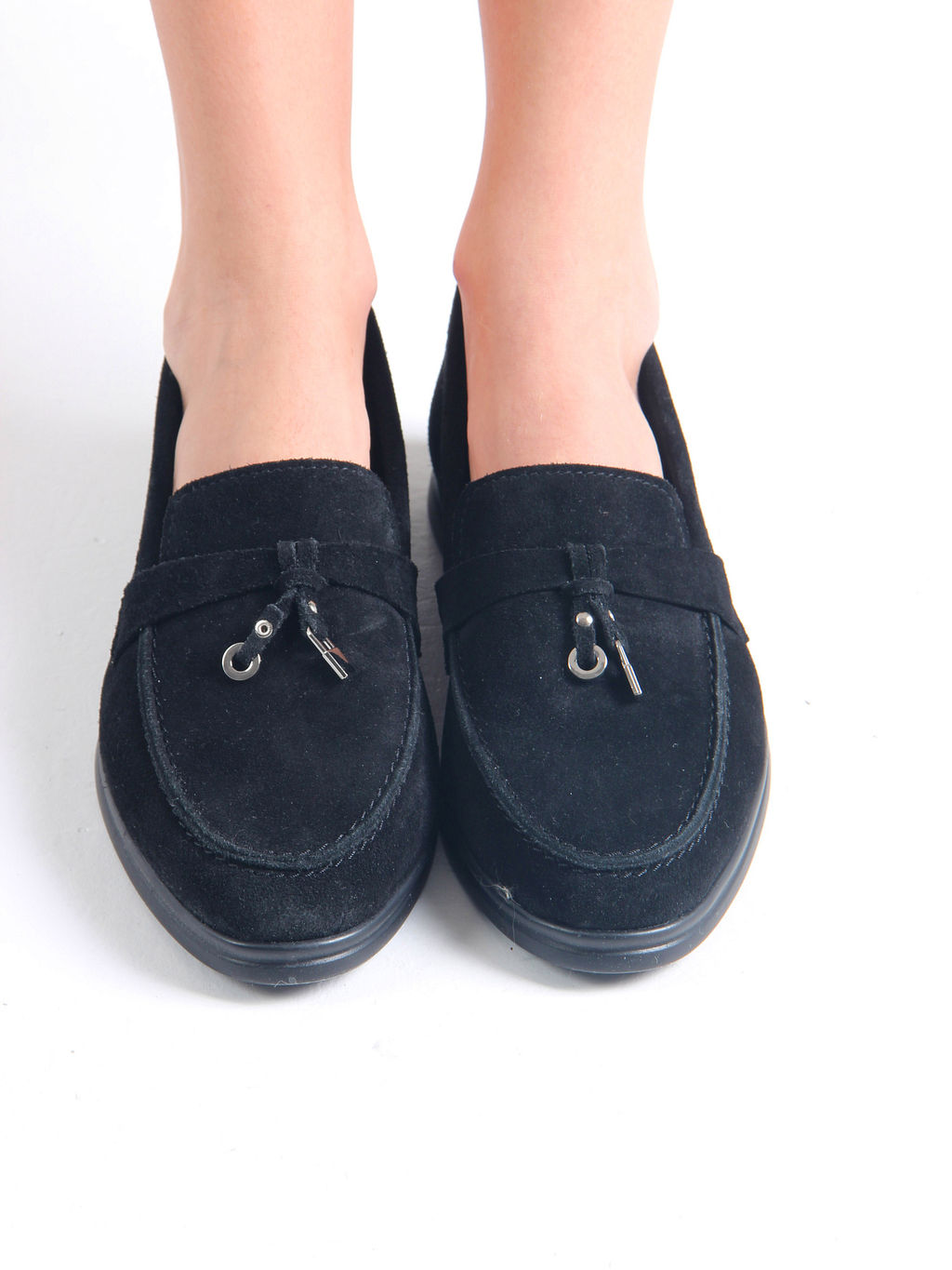 Лоферы 170.2614bl. Черный замш