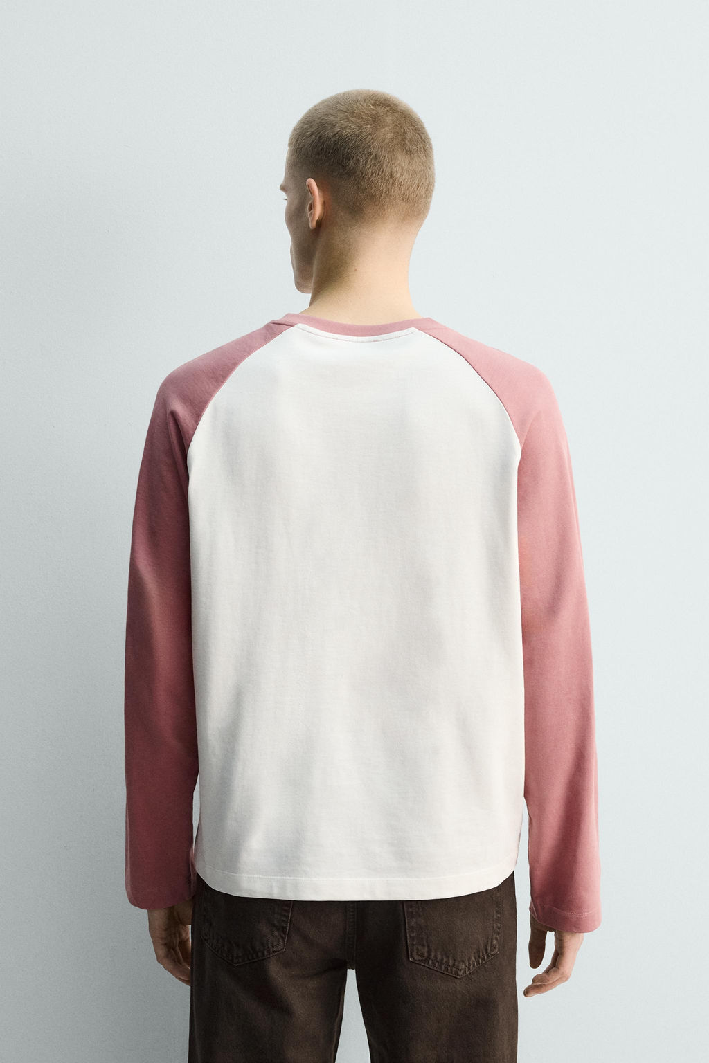 CAMISETA COLOR BLOCK / Blanco / Rosa